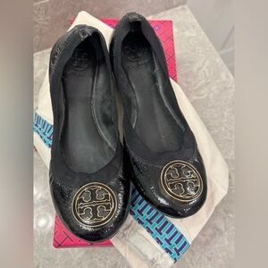 Tory Burch Black ballet slippers, excellent condition.